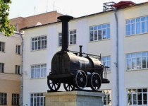 Отец и сын Черепановы